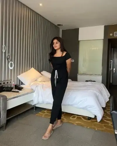 Call Girls Goregaon Cash On Delivery